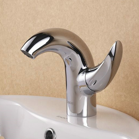 Contemporary Centerset Chrome Finish Bathroom Sink Faucet T0548