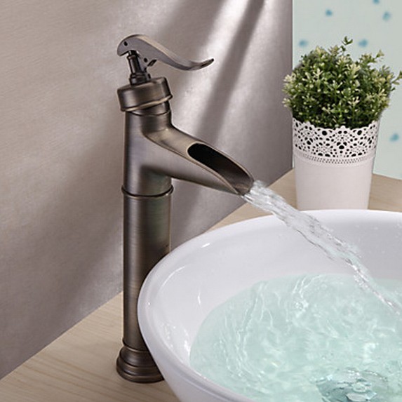 Centerset Antique Brass Finish Single Handle Ceramic Valve Bathroom Sink Faucet T0599BH - Click Image to Close