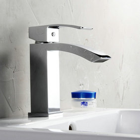 Elegant Solid Brass Bathroom Sink Faucet Chrome Finish T0520